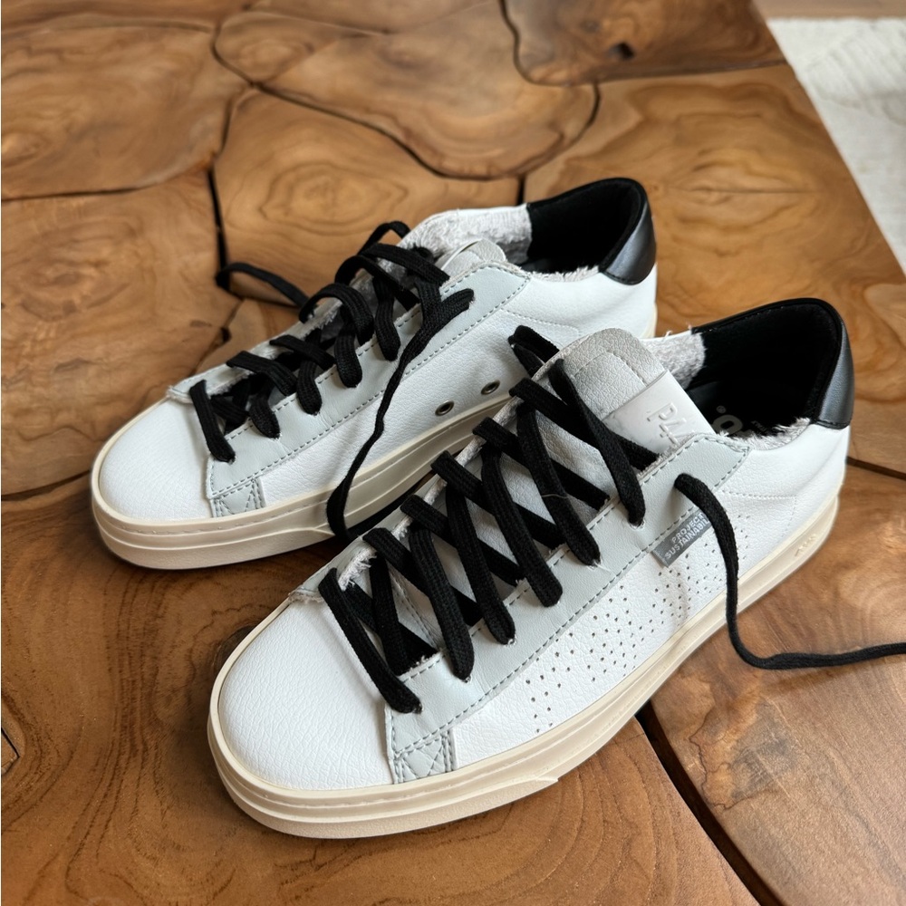P448 White Sneakers with Black Accents